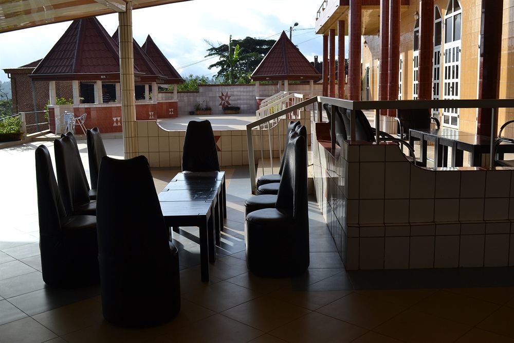 Hotel De Malte Dschang Экстерьер фото